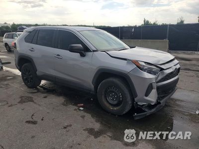 Czwarte zdjęcie samochodu z boku: 2025 TOYOTA RAV4 LE VIN:2T3H1RFV3SC311610 - miniatura