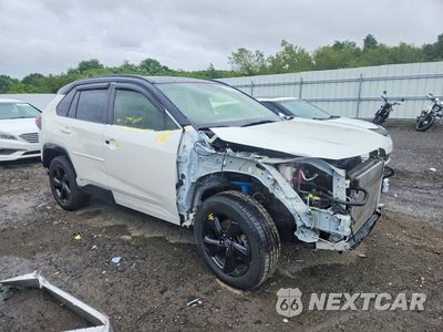 Czwarte zdjęcie samochodu z boku: 2021 TOYOTA RAV4 XSE VIN:JTME6RFV1MD511937 - miniatura