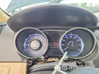 Zdjęcie 9 z 12 samochodu: 2011 HYUNDAI SONATA LIMITED VIN:5NPEC4AC8BH040913 - miniatura