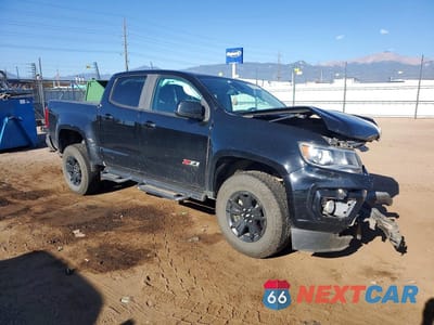Czwarte zdjęcie samochodu z boku: 2021 CHEVROLET COLORADO Z71 VIN:1GCGTDEN4M1191021 - miniatura