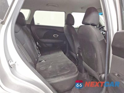 Zdjęcie 10 z 12 samochodu: 2019 KIA SOUL BASE VIN:KNDJN2A24K7010719 - miniatura