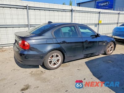 Trzecie zdjęcie samochodu z tyłu: 2008 BMW 328 I SULEV VIN:WBAVC53548F008271 - miniatura