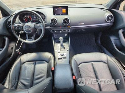 Zdjęcie 8 z 12 samochodu: 2018 AUDI A3 PREMIUM VIN:WAUB8GFFXJ1031528 - miniatura