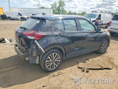 Trzecie zdjęcie samochodu z tyłu: 2021 NISSAN KICKS SV VIN:3N1CP5CV5ML501944 - miniatura