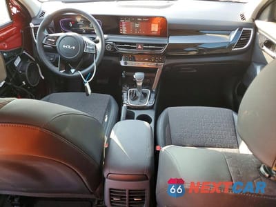 Zdjęcie 8 z 14 samochodu: 2026 KIA SELTOS S VIN:KNDEU2AA7T7904663 - miniatura