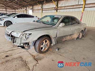 1998 LEXUS ES 300 JT8BF28G6W0100129 - główne zdjęcie licytacji z USA - miniatura