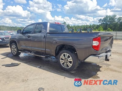 Drugie zdjęcie samochodu z przodu: 2017 TOYOTA TUNDRA SR5 VIN:5TFRM5F1XHX115426 - miniatura