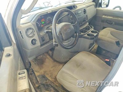 Zdjęcie 8 z 13 samochodu: 2009 FORD E250 - DELIVERY VAN VIN:1FTNE24WX9DA48693 - miniatura