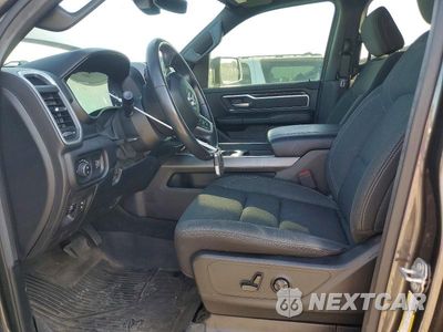 Zdjęcie 7 z 12 samochodu: 2020 RAM 1500 BIG HORN/LONE STAR VIN:1C6SRFFT1LN365899 - miniatura