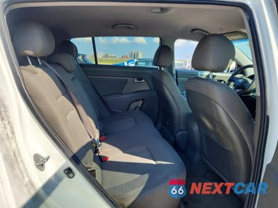 Zdjęcie 11 z 13 samochodu: 2013 KIA SPORTAGE LX VIN:KNDPB3A25D7440755 - miniatura