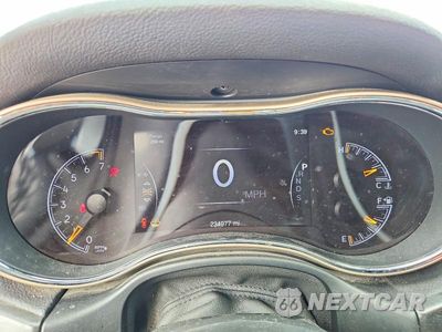 Zdjęcie 9 z 13 samochodu: 2015 JEEP GRAND CHEROKEE LAREDO VIN:1C4RJEAG7FC700439 - miniatura