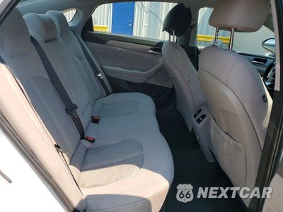 Zdjęcie 10 z 12 samochodu: 2019 HYUNDAI SONATA SEL VIN:5NPE34AF4KH763295 - miniatura