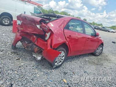 Trzecie zdjęcie samochodu z tyłu: 2013 KIA FORTE EX VIN:KNAFU4A23D5726270 - miniatura