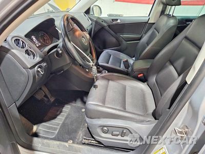 Zdjęcie 7 z 13 samochodu: 2016 VOLKSWAGEN TIGUAN S VIN:WVGBV7AXXGW523401 - miniatura