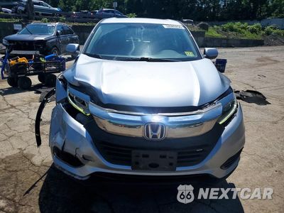 Piąte zdjęcie samochodu w środku: 2021 HONDA HR-V LX VIN:3CZRU6H37MM725430 - miniatura
