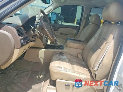 Zdjęcie 7 z 12 samochodu: 2010 GMC SIERRA K1500 SLT VIN:3GTRKWE20AG269319 - miniatura