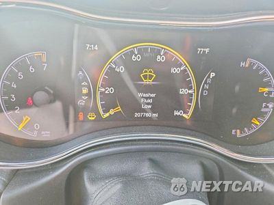 Zdjęcie 9 z 12 samochodu: 2016 JEEP GRAND CHEROKEE OVERLAND VIN:1C4RJFCG0GC324140 - miniatura