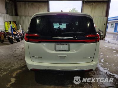 Zdjęcie 6 z 13 samochodu: 2024 CHRYSLER PACIFICA LIMITED VIN:2C4RC1GG7RR111042 - miniatura
