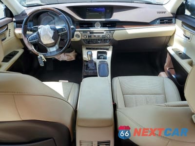 Zdjęcie 8 z 12 samochodu: 2018 LEXUS ES 350 VIN:58ABK1GG2JU095977 - miniatura