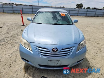 Piąte zdjęcie samochodu w środku: 2009 TOYOTA CAMRY LE VIN:4T1BE46KX9U889451 - miniatura