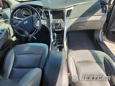 Zdjęcie 8 z 12 samochodu: 2015 HYUNDAI SONATA HYBRID LIMITED VIN:KMHEC4A4XFA129433 - miniatura