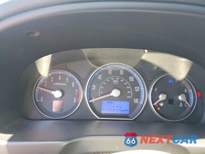 Zdjęcie 9 z 13 samochodu: 2007 HYUNDAI SANTA FE SE VIN:5NMSH13E27H028259 - miniatura