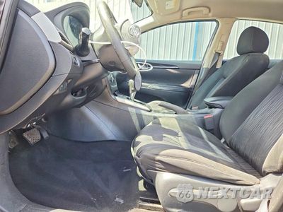 Zdjęcie 7 z 13 samochodu: 2019 NISSAN SENTRA SV VIN:3N1AB7AP7KY421180 - miniatura