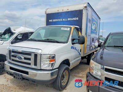 Drugie zdjęcie samochodu z przodu: 2015 FORD ECONOLINE E350 SUPER DUTY CUTAWAY VAN VIN:1FDWE3FL6FDA22998 - miniatura