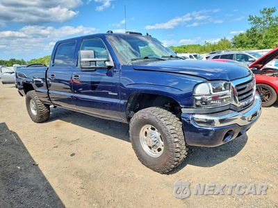 Czwarte zdjęcie samochodu z boku: 2006 GMC SIERRA K2500 HEAVY DUTY VIN:1GTHK23D16F140717 - miniatura