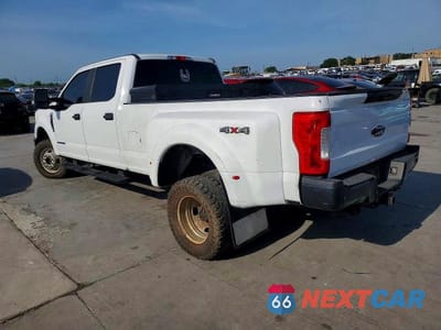 Drugie zdjęcie samochodu z przodu: 2019 FORD F350 SUPER DUTY VIN:1FT8W3DT7KEC69013 - miniatura