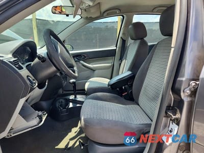 Zdjęcie 7 z 12 samochodu: 2007 FORD FOCUS ZX4 VIN:1FAFP34N17W164349 - miniatura