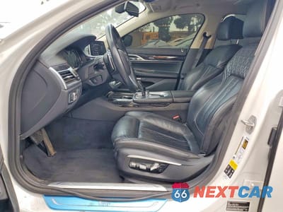 Zdjęcie 7 z 12 samochodu: 2016 BMW 750 XI VIN:WBA7F2C53GG415098 - miniatura