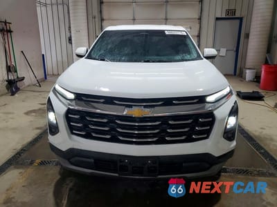 Piąte zdjęcie samochodu w środku: 2025 CHEVROLET EQUINOX LT VIN:3GNAXPEG8SL171302 - miniatura