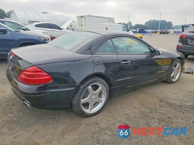 Trzecie zdjęcie samochodu z tyłu: 2004 MERCEDES-BENZ SL 500 VIN:WDBSK75FX4F066940 - miniatura