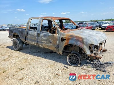 Czwarte zdjęcie samochodu z boku: 2010 FORD F250 SUPER DUTY VIN:1FTSW2B57AEA84432 - miniatura