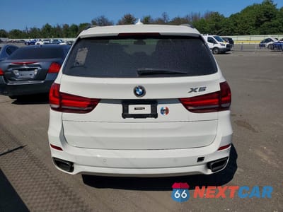 Zdjęcie 6 z 13 samochodu: 2015 BMW X5 XDRIVE50I VIN:5UXKR6C56F0J74638 - miniatura