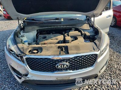 Zdjęcie 11 z 12 samochodu: 2016 KIA SORENTO LX VIN:5XYPGDA36GG099082 - miniatura
