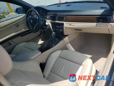 Zdjęcie 8 z 12 samochodu: 2009 BMW 328 I VIN:WBAWL13519PX23792 - miniatura