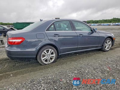 Trzecie zdjęcie samochodu z tyłu: 2010 MERCEDES-BENZ E 350 VIN:WDDHF5GB0AA190549 - miniatura