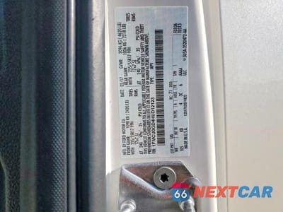Zdjęcie 12 z 12 samochodu: 2017 FORD ESCAPE VIN:1FMCU0GD4HUD12123 - miniatura