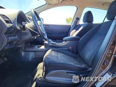 Zdjęcie 7 z 12 samochodu: 2017 NISSAN LEAF SV VIN:1N4BZ0CP9HC301891 - miniatura
