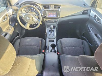 Zdjęcie 8 z 12 samochodu: 2019 NISSAN SENTRA S VIN:3N1AB7AP8KY277994 - miniatura
