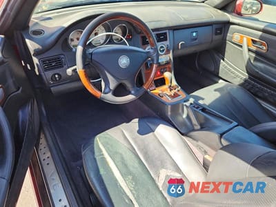 Zdjęcie 8 z 12 samochodu: 2001 MERCEDES-BENZ SLK 320 VIN:WDBKK65F11F174658 - miniatura