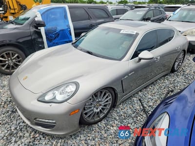 2012 PORSCHE PANAMERA S HYBRID WP0AD2A78CL045531 - główne zdjęcie licytacji z USA - miniatura