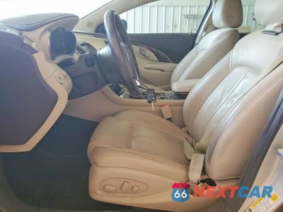 Zdjęcie 7 z 13 samochodu: 2016 BUICK LACROSSE VIN:1G4GB5G36GF205301 - miniatura