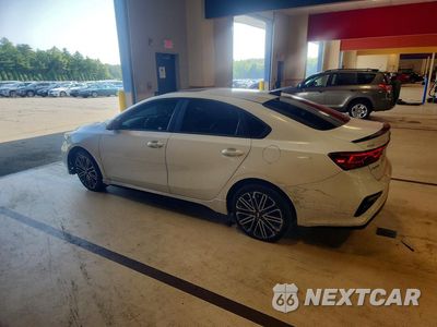 Drugie zdjęcie samochodu z przodu: 2021 KIA FORTE GT VIN:3KPF44AC8ME387988 - miniatura