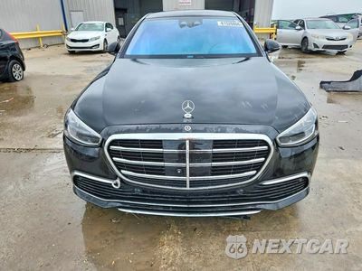 Piąte zdjęcie samochodu w środku: 2022 MERCEDES-BENZ S 580 4MATIC VIN:W1K6G7GB9NA132462 - miniatura