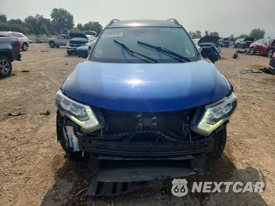 Piąte zdjęcie samochodu w środku: 2019 NISSAN ROGUE SL VIN:5N1AT2MV0KC700496 - miniatura