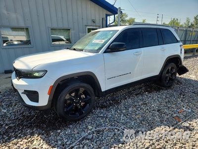 2022 JEEP GRAND CHEROKEE LAREDO 1C4RJHAG2N8610604 - główne zdjęcie licytacji z USA - miniatura