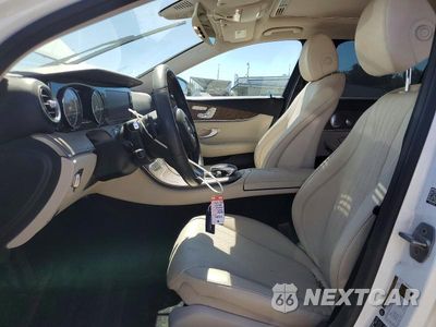 Zdjęcie 7 z 13 samochodu: 2018 MERCEDES-BENZ E 300 VIN:WDDZF4JB1JA312813 - miniatura
